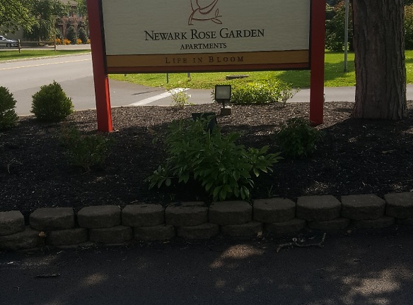 Newark Rose Garden Apartments - Newark, NY