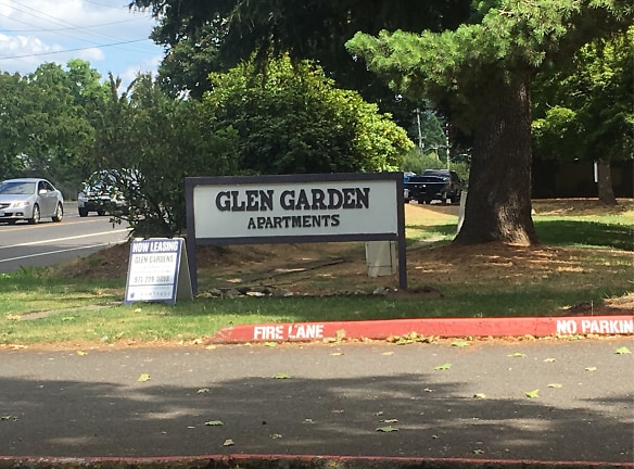 Glen Gardens Apartments - Portland, OR