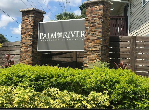 Palm River Apartments - Tampa, FL
