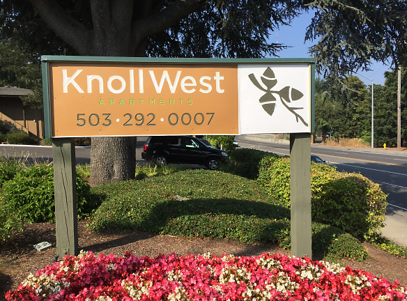 Knoll West Apartments - Portland, OR