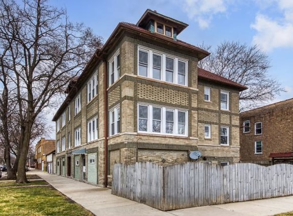 3707 N Lockwood Ave - Chicago, IL