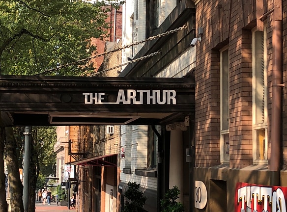 The Arthur Apartments - Portland, OR