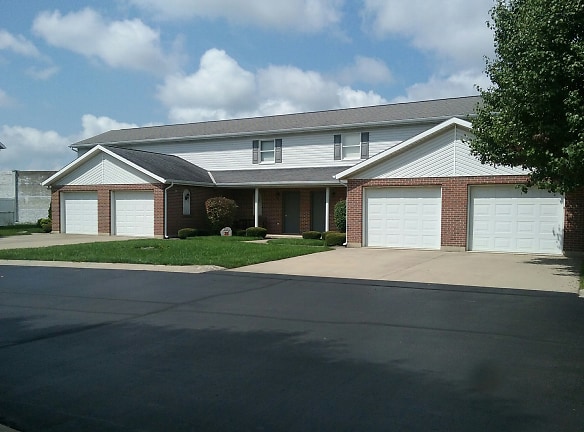 Meadow Gate Townhomes Apartments - Troy, OH