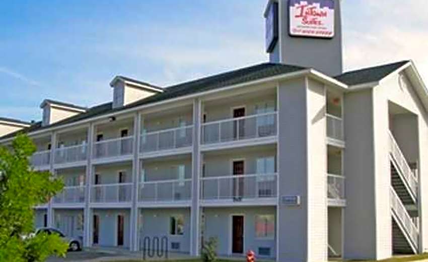 Intown Suites Arlington Arl Apartments Arlington Tx
